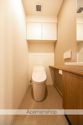 コート元代々木町[3LDK/91.34m2]のトイレ