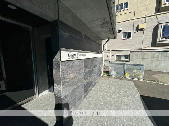 グランリーオ水車町の玄関写真