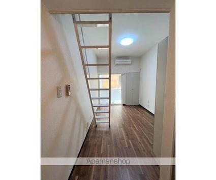 ＧＡＰ桜丘[1R/12.78m2]のリビング・居間1