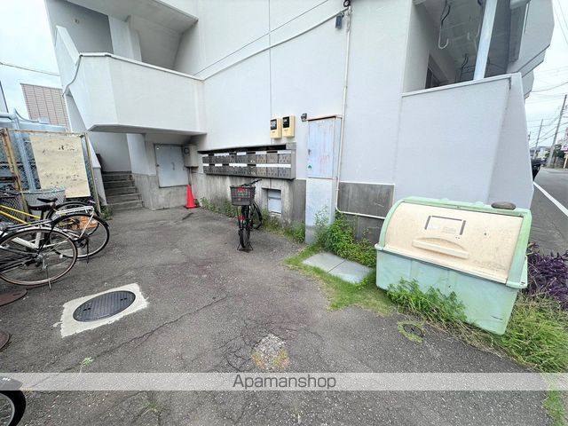 共栄マンションNO2の玄関写真