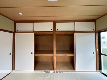 メゾンフジ[2LDK/57m2]の収納