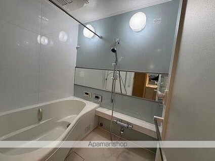 サーパスシティ城山公園[3LDK/83.14m2]のバス