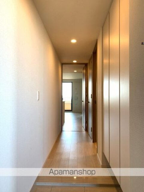 サングランデ八王子[2LDK/60.23m2]の玄関