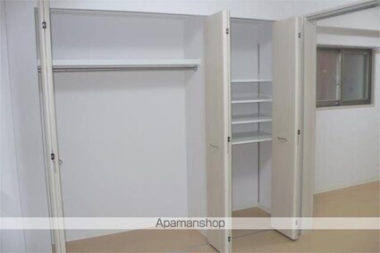 フォーチュン　ドゥミール[1DK/35.24m2]の収納