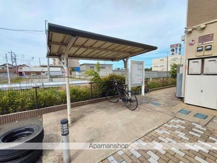 レオパレスクレセント[1K/23.61m2]の共用部1