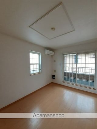 エヴァーアトラス[2LDK/56.94m2]のリビング・居間