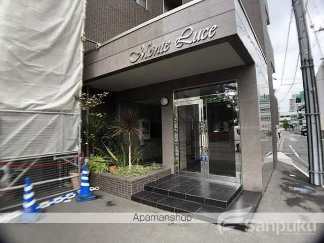 モンテルーチェ千舟町の玄関写真