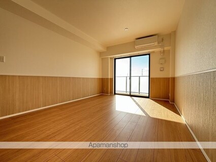 コートデルトゥール昭島[2LDK/68.47m2]のリビング・居間