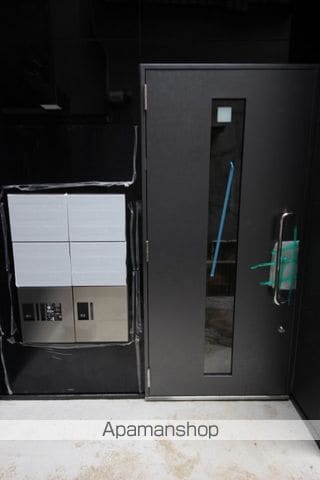 RIEMON蛍池の玄関写真