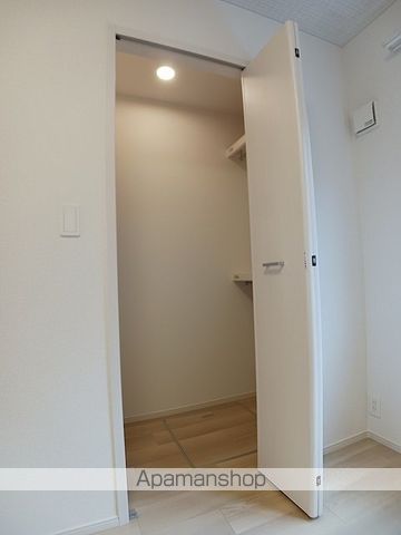 エストレージャIIの内装写真