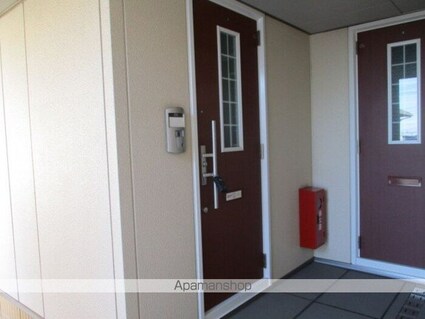 ヴィラージュおゆみ野[1LDK/40.5m2]のエントランス