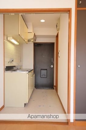 アーク境南町[1R/17.01m2]の玄関1