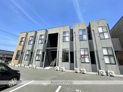 ドミール八代Ⅱ[1K/26.08m2]の外観2