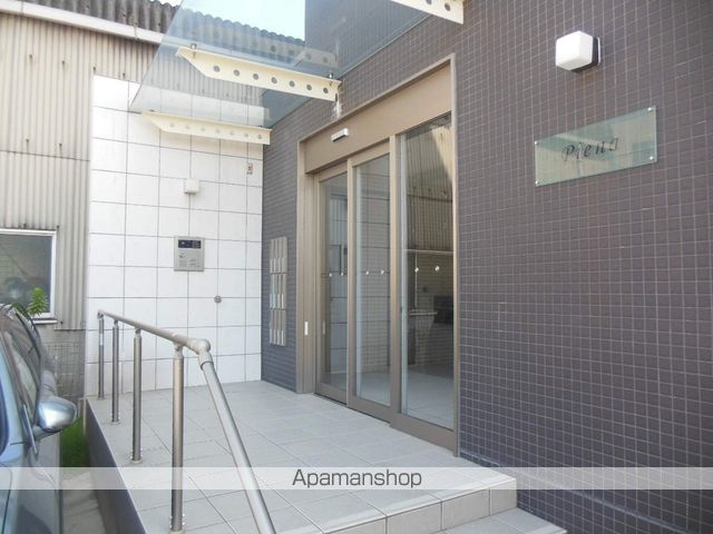 名古屋市鶴舞線 上小田井駅 徒歩25分 4階建 築16年の外観写真