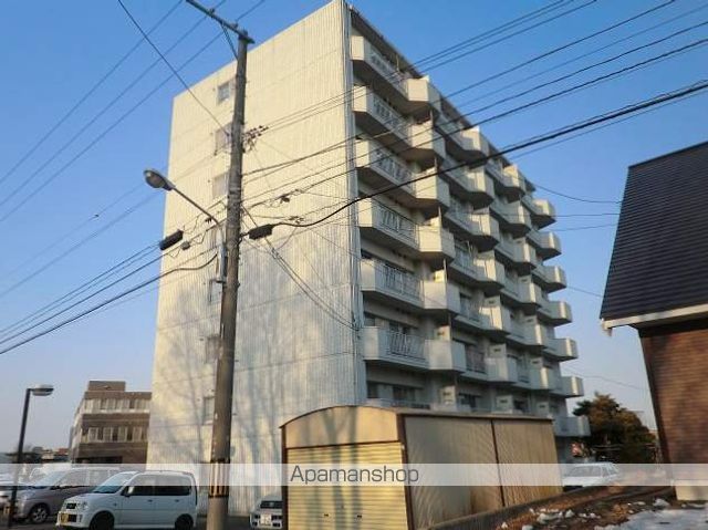ロイヤルレインボー平岸A棟の外観写真