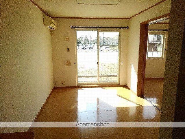 イストワール IIの内装写真