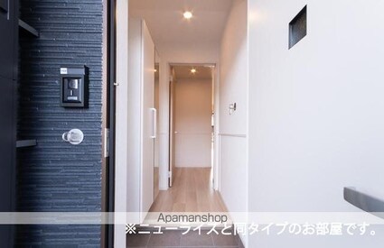 林町アパート（０２８０１７３０１）[1LDK/50.14m2]の玄関