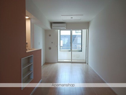 ウェスタン・ヴィラ[1LDK/50.14m2]のリビング・居間