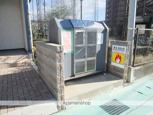 レオパレスSUPERIORIIIの外観写真