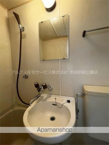 ペアパレス徳丸の内装写真