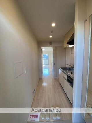 ラティール．Ⅴ　[1K/30.6m2]の玄関