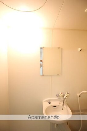 ベルメゾン石井[1K/25m2]の洗面所