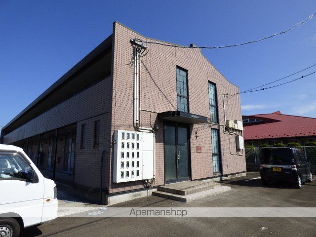 多賀城イーストAの外観写真