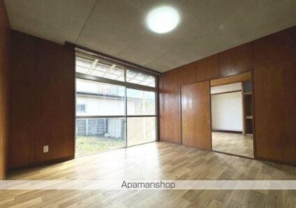 香川県高松市牟礼町大町[5DK/102.67m2]の内装1