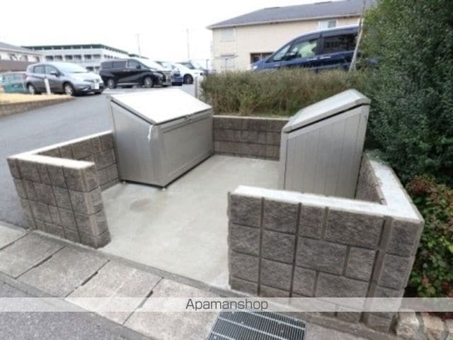 プリマヴェーラ Bの内装写真
