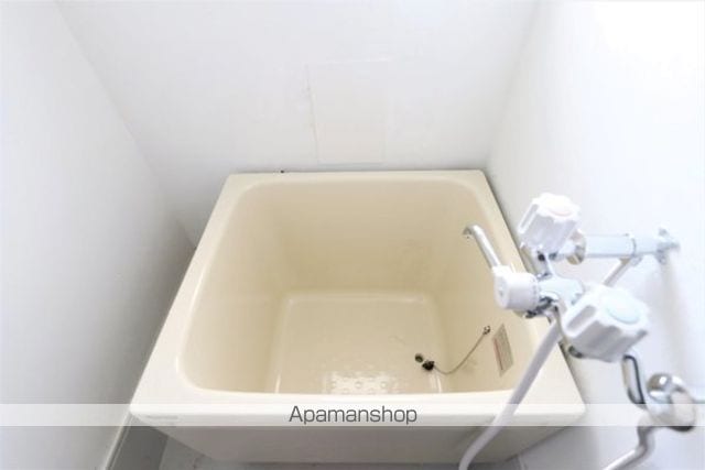 ビレッジハウス近見2号棟の内装写真