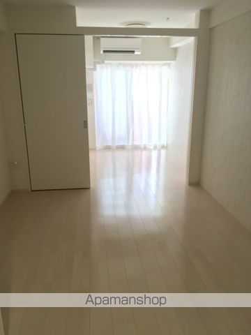 セレニテ梅田ルフレの内装写真