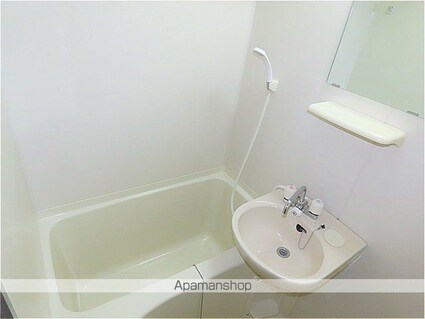 レオパレスリーザ三輪[1K/23.18m2]のバス