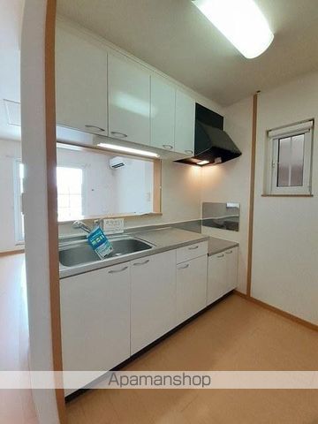 クリスタル Cの内装写真