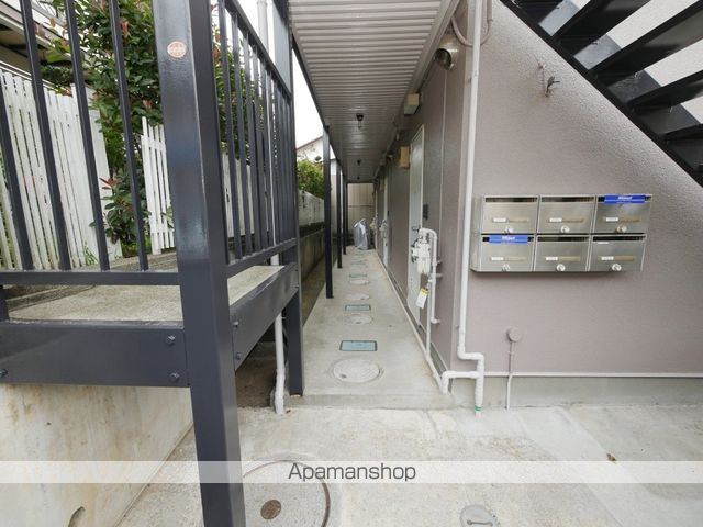 フレール小手指の玄関写真