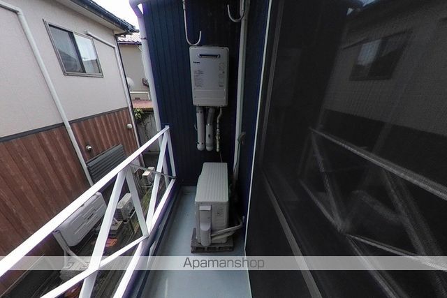 青山フラッツの内装写真