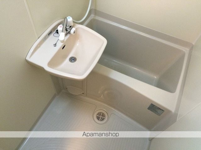 レオパレスTAKAの内装写真