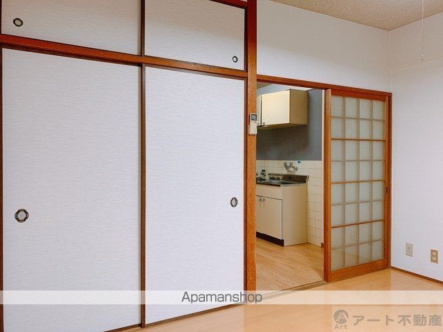 泉ハイツの内装写真
