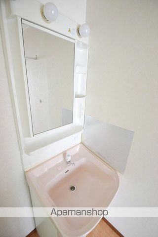 ジケムラビルの内装写真