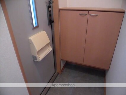 セジュールかながわ　Ｂ棟[2LDK/53.76m2]の玄関