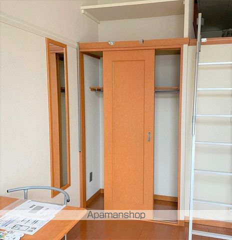レオパレスパイン ブルーム Iの内装写真
