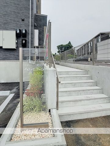 シトロン セードルの玄関写真