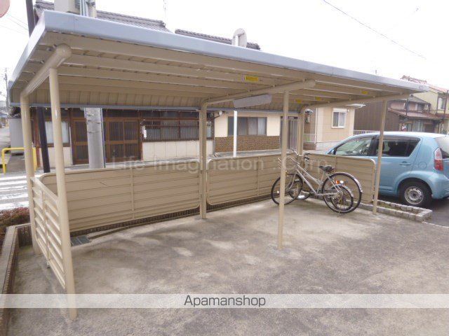 モン ポローニヤのその他写真