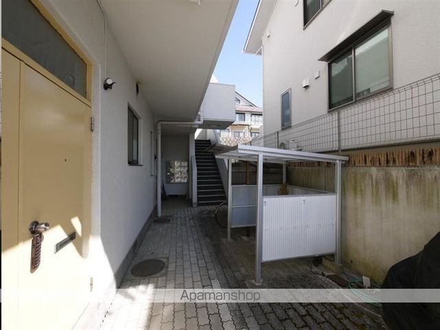 ダリレジデンス1の玄関写真