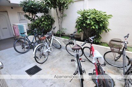 レジダンス・イン・三軒茶屋[1R/16.4m2]の共用部3