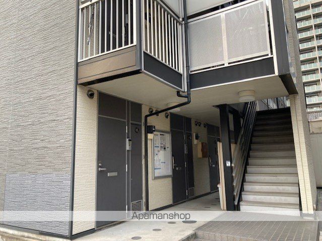 レオパレスハピネスの玄関写真