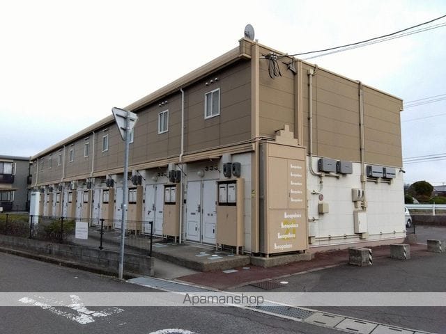 レオパレスカサベージュの外観写真