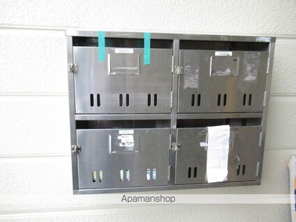 パークウェイホームズＢ[3DK/44.7m2]の共用部2