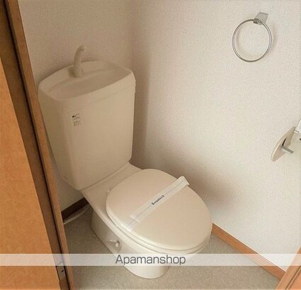 レオパレスパピヨンＡ[1K/23.61m2]のトイレ