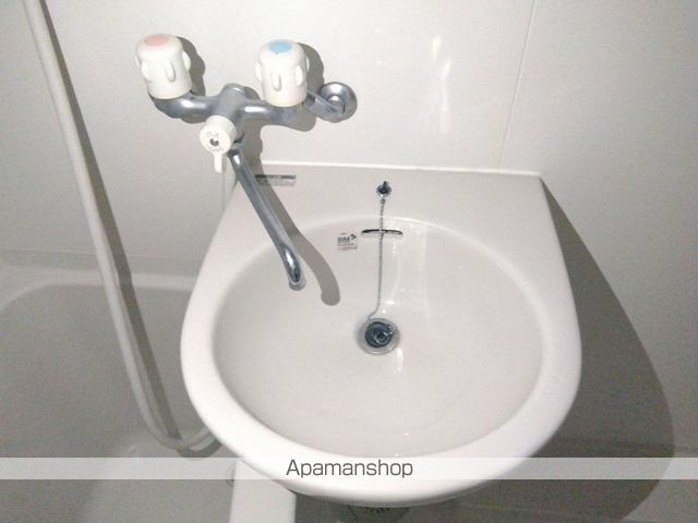 レオネクスト旭町の内装写真
