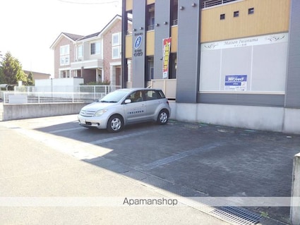メゾン岩沼[1K/24.56m2]の駐車場2